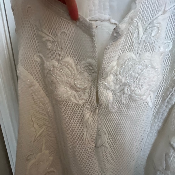 NWT - Not So Serious by Pallavi Mohan White Embroidered Mini Dress Sz Medium - Picture 13 of 15